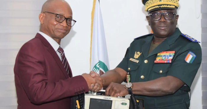 sante-des-soldats-un-don-medical-de-deux-milliards-cfa-renforce-les-armees-ivoiriennes