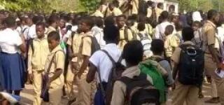 apres-le-recrutement-de-1800-denseignants-au-public-les-etablissements-prives-face-a-un-gros-manque-de-profs-de-maths-et-physique-a-lapproche-des-examens-a-grands-tirages