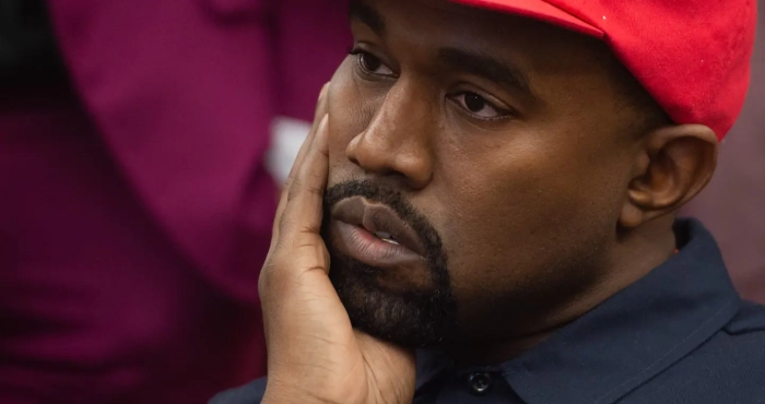 le-ministere-francais-de-linterieur-etudie-une-interdiction-du-concert-de-kanye-west-au-stade-velodrome