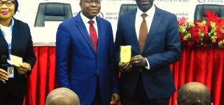 un-nouveau-carnet-international-de-vaccination-plus-securise-et-conforme-aux-normes-internationales-officiellement-lance