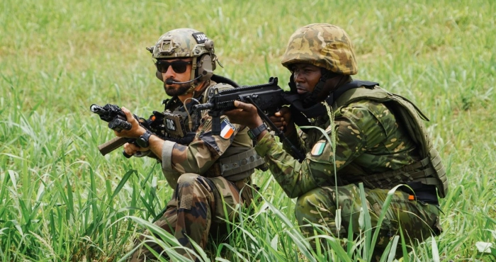 les-armees-ivoiriennes-et-francaises-renforcent-leurs-capacites-avec-des-mi-24-et-des-chasseurs-mirage