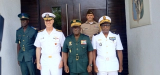 securite-maritime-lamiral-george-wikoff-recu-a-abidjan-cap-sur-une-cooperation-militaire-renforcee