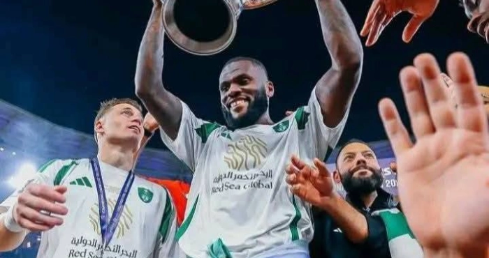 al-ahli-de-franck-kessie-vainqueur-de-la-ligue-des-champions-dasie-livoirien-elu-meilleur-joueur