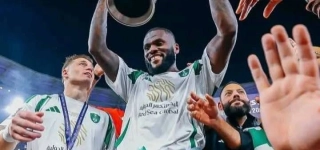 al-ahli-de-franck-kessie-vainqueur-de-la-ligue-des-champions-dasie-livoirien-elu-meilleur-joueur