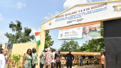 cantine-classes-logements-le-conseil-cafe-cacao-renforce-lecole-primaire-de-boudepe