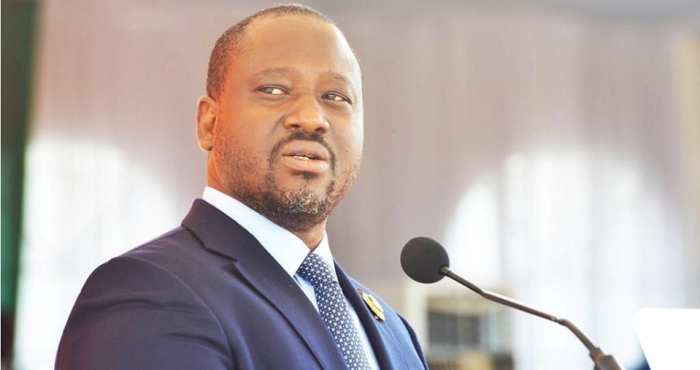 apres-soutien-au-mali-soro-guillaume-severement-tacle-par-andre-silver-konan