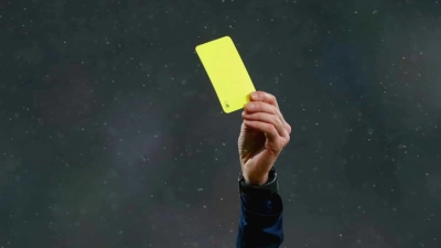 mondial-2026-la-fifa-veut-revoir-la-regle-des-cartons-jaunes