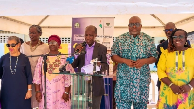 agboville-le-lycee-ernest-boka-celebre-60-ans-de-rayonnement-avec-ses-anciens-eleves