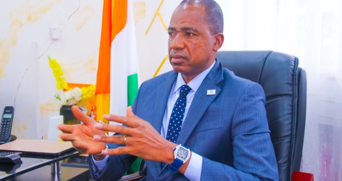 fete-du-travail-2026-dr-yamoussa-coulibaly-promet-un-logement-decent-pour-tous