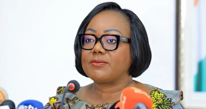 concours-administratifs-2026-le-ministere-de-la-fonction-publique-suspend-quatre-concours-professionnels-les-raisons