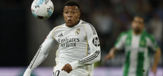 football-kylian-mbappe-ne-jouera-pas-le-clasico-entre-barcelone-et-le-real-madrid-les-raisons