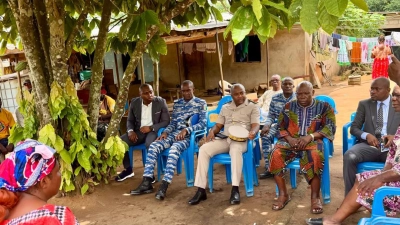 mort-dun-jeune-homme-a-elokate-des-suspects-interpelles-les-autorites-appellent-au-calme