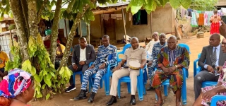 mort-dun-jeune-homme-a-elokate-des-suspects-interpelles-les-autorites-appellent-au-calme