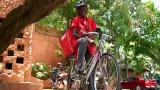 entrepreneuriat-pani-gnaba-delpech-lhomme-qui-pedale-pour-gagner-sa-vie