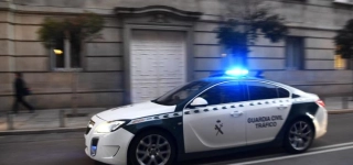espagne-il-abat-ses-parents-blesse-grievement-son-bebe-avec-une-arme-a-feu-puis-se-rend-aux-autorites