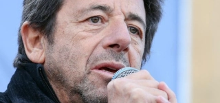 accuse-de-violences-sexuelles-trois-concerts-de-patrick-bruel-annules-au-quebec