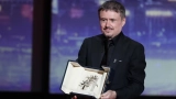 festival-de-cannes-le-roumain-cristian-mungiu-remporte-la-palme-dor-avec-fjord