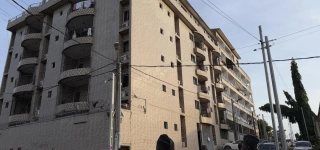 cocody-saint-viateur-un-immeuble-evacue-pour-degradation