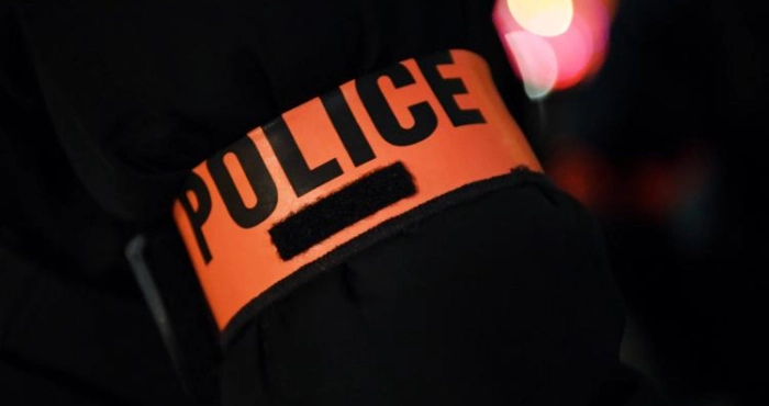 paris-un-adolescent-de-16-ans-en-garde-a-vue-apres-avoir-egorge-son-frere-de-14-ans