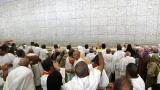 arabie-saoudite-hajj-les-pelerins-lapident-satan-au-premier-jour-de-laid
