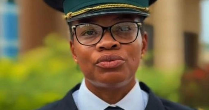 benin-elvire-toupe-premiere-femme-aide-de-camp-du-president