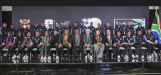 mondial-2026-les-bafana-bafana-cloues-au-sol-a-cause-dune-crise-de-visas