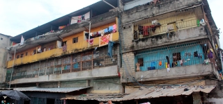 adjame-deux-immeubles-r-3-evacues-au-forum-et-a-paillet