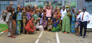 fete-des-meres-une-entreprise-honore-ses-employees