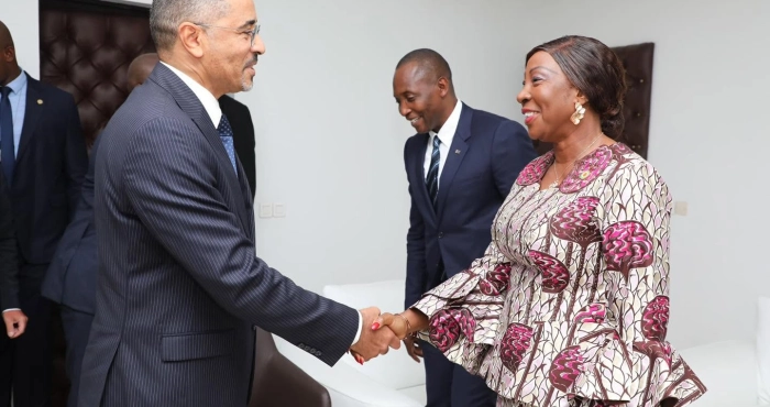 partenariat-economique-kandia-camara-echange-avec-une-delegation-de-la-banque-italienne-a-abidjan