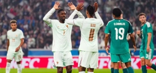 apres-leur-defaite-face-aux-elephants-les-bleus-de-france-corrigent-lirlande-du-nord-avec-un-triple-dolise