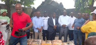 deguerpissement-a-port-bouet-et-koumassi-laurent-gbagbo-fait-des-dons-auxvictimes