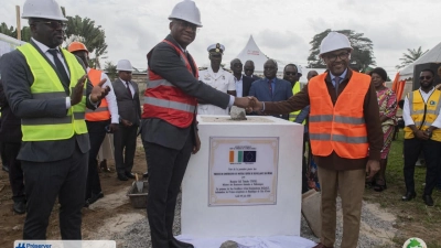 secteur-de-la-peche-sidi-toure-pose-lance-les-travaux-de-construction-du-centre-de-surveillance-des-peches