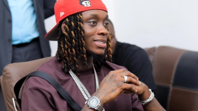 musique-himra-encourage-la-team-2-poy-a-continuer-dans-le-biama