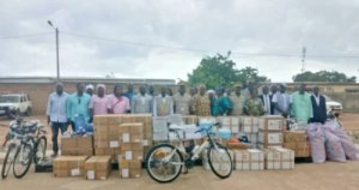 bounkani-lunfpa-offre-du-materiel-a-plusieurs-centres-de-sante