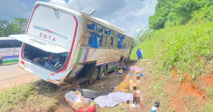 un-accident-de-la-route-fait-des-morts-a-nzianouan