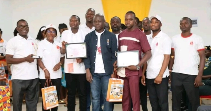 yamoussoukro-collecte-de-sang-dune-communaute-chretienne-a-loccasion-de-la-journee-mondiale-du-donneur