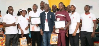 yamoussoukro-collecte-de-sang-dune-communaute-chretienne-a-loccasion-de-la-journee-mondiale-du-donneur