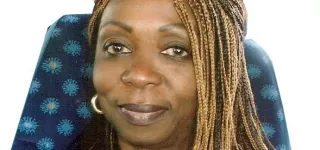 interview-fatou-keita-ecrivaine-le-livre-cest-le-meilleur-cadeau-quon-puisse-donner-a-un-enfant