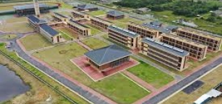 100-au-bepc-2026-a-la-decouverte-du-lycee-dexcellence-alassane-ouattara-de-grand-bassam