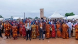 fete-des-meres-et-des-peres-a-divo-les-freres-diakite-redonnent-de-la-joie-a-des-milliers-de-familles