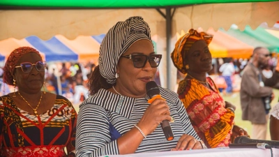 fete-des-meres-a-logouale-harlette-badou-magnifie-les-femmes