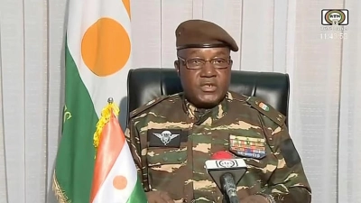 aes-le-niger-claque-officiellement-la-porte-de-la-cour-penale-internationale