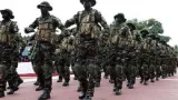 operation mirador 2021 environ 17000 militaires gendarmes et policiers pour securiser les fetes de fin dannee