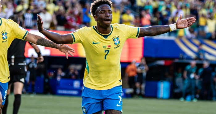 coupe-du-monde-le-bresil-arrache-la-victoire-dans-les-derniers-instants-face-au-japon