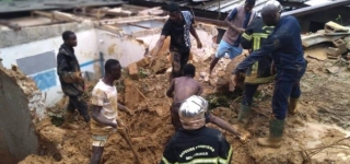 pluies-diluviennes-a-abidjan-au-moins-12-morts-dans-un-glissement-de-terrain-a-mossikro-attecoube
