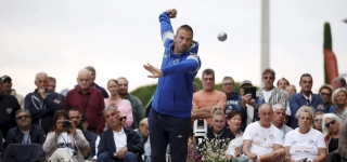 quatre-joueurs-de-lequipe-de-france-placees-en-garde-a-vue-pour-des-paris-truques
