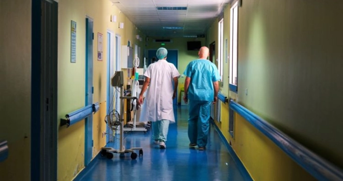 ebola-le-premier-cas-detecte-en-france-est-gueri-et-sorti-de-lhopital
