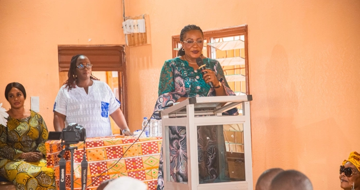 soubre-harlette-badou-celebre-la-fete-des-meres-avec-les-femmes-de-long-mousso-massa