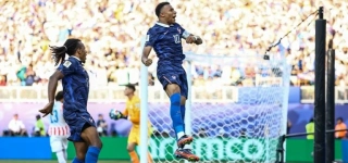 france-paraguay-les-bleus-arrachent-leur-place-et-defieront-le-maroc-en-quarts-de-finale
