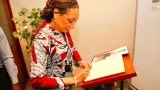 la-martinique-et-le-gouvernement-ivoirien-rendent-hommage-a-mathieu-jean-gensin-premier-professeur-darts-plastiques-du-pays